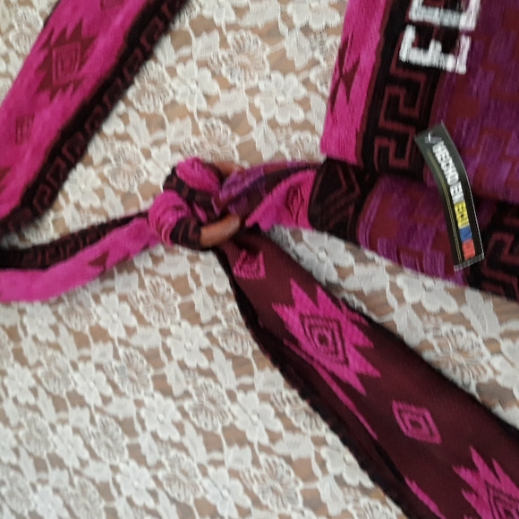 Nwt Ecuador over-the-shoulder bag - Picture 3 of 7